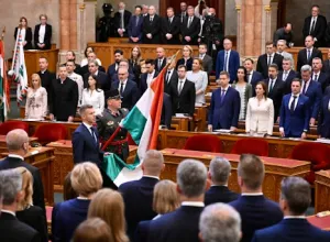 Peter Mađar položio zakletvu i preuzeo dužnost premijera